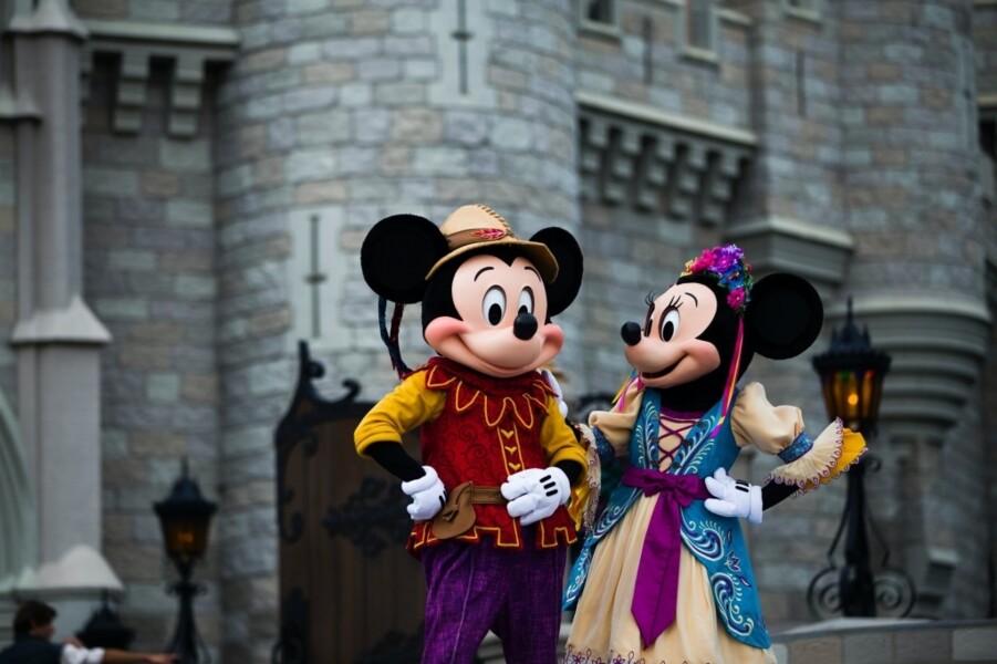 parque-da-disney-foi-construido-com-ajuda-do-seguro