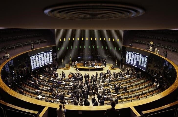marco-legal-dos-seguros-e-aprovado-pela-camara-e-vai-a-sancao-presidencial
