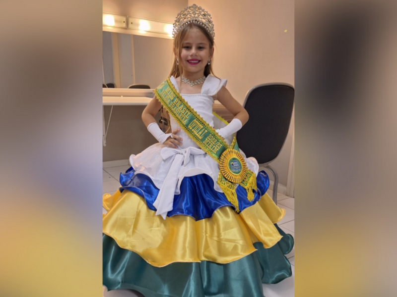 maria-paula-hoff-a-pequena-miss-do-rs-e-sua-historia-de-superacao