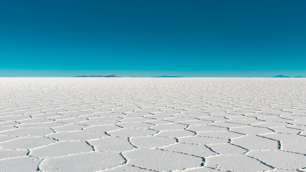 emergencia-medica-no-deserto-do-uyuni-casal-brasileiro-e-salvo-por-assistencia-do-seguro-viagem