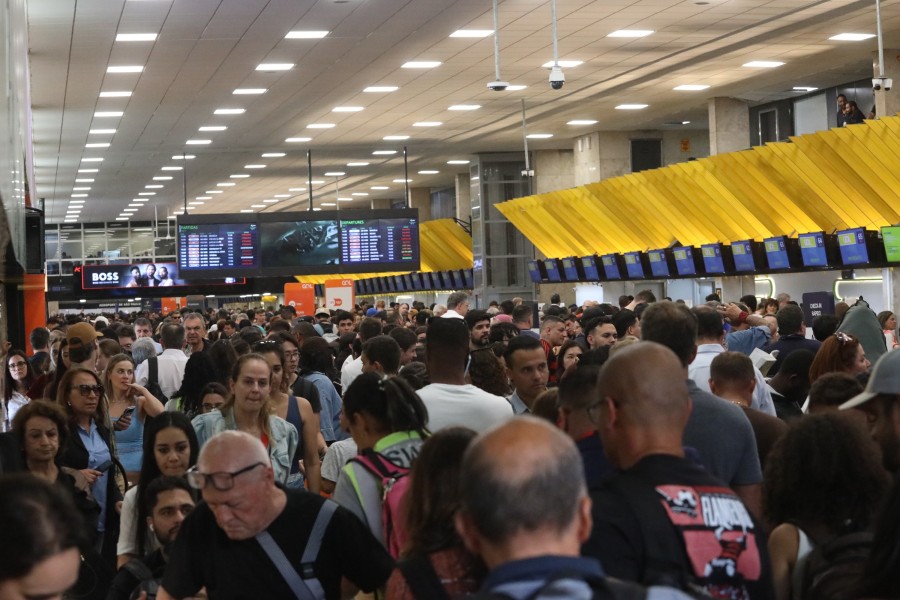 ventania-em-sao-paulo-expoe-limites-do-seguro-viagem-em-atrasos-e-cancelamentos-de-voos
