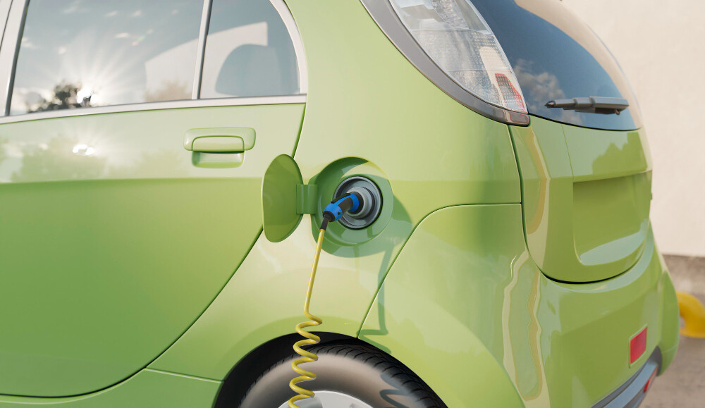 busca-por-seguro-de-carro-eletrico-salta-800-em-1-ano-no-brasil-mostra-levantamento