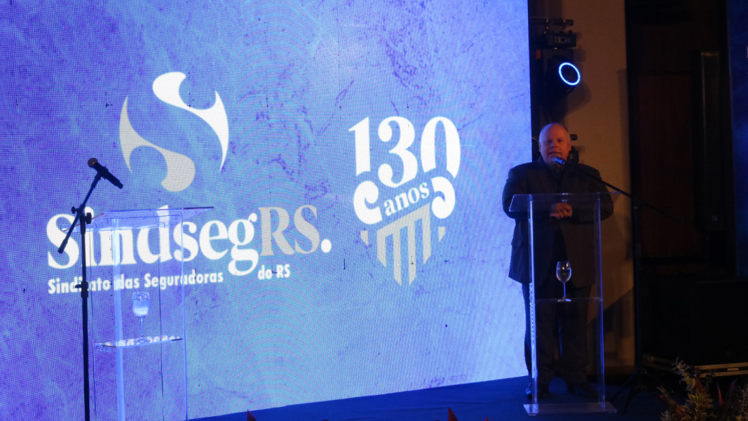 sindseg-rs-celebra-130-anos-com-coquetel-em-porto-alegre-e-homenagens-de-entidades