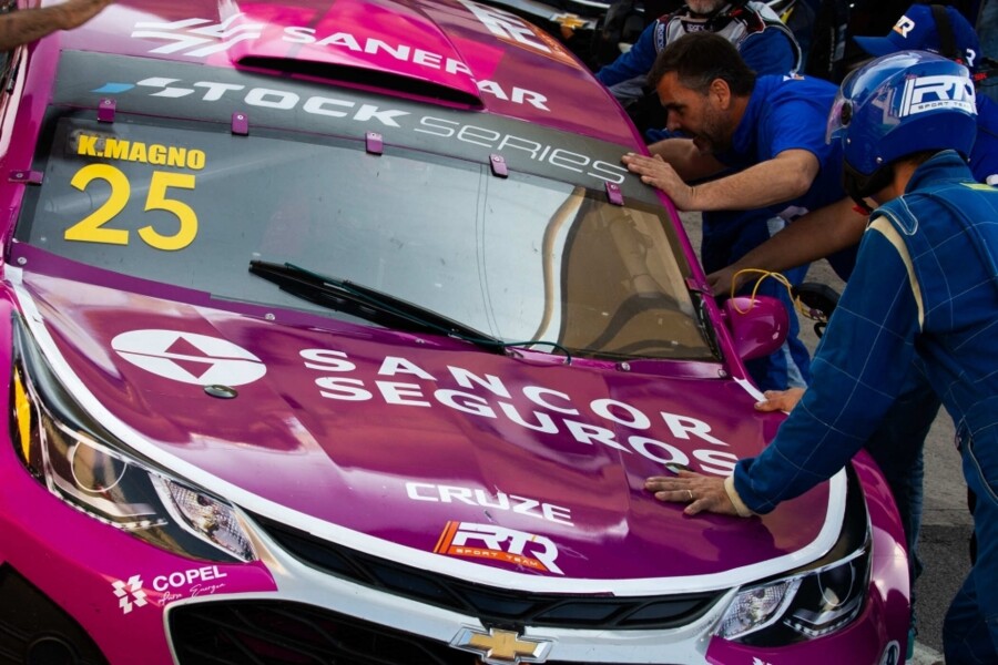 sancor-seguros-brasil-leva-1-grupo-de-corretores-premiados-para-a-stockcar