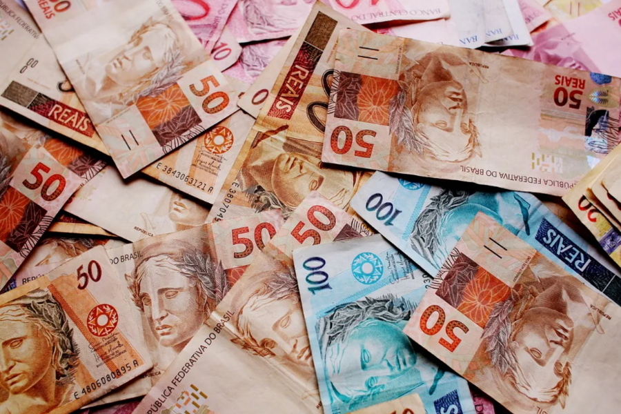 maior-procura-por-seguros-pela-sociedade-ajudou-a-impulsionar-servicos-dentro-do-pib-diz-ibge