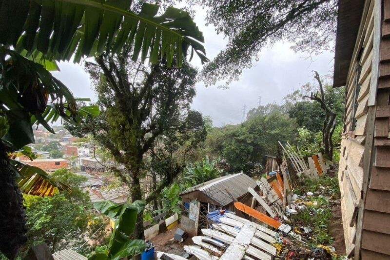 seguradoras-atenderam-mais-de-3-mil-casos-apos-passagem-de-ciclone-no-sul-informa-fenseg