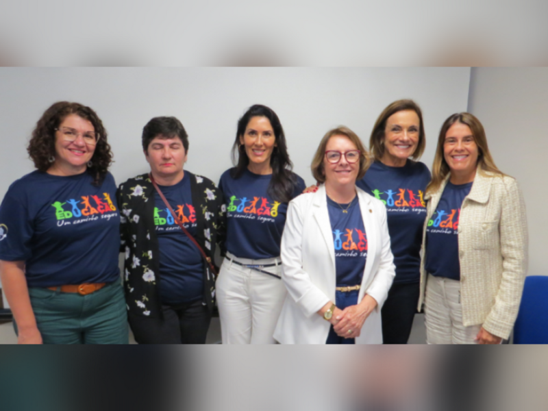 ens-forma-jovens-com-curso-basico-em-seguros