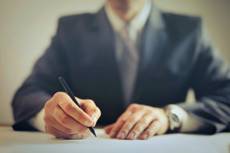 susep-multa-corretor-de-seguros-por-infracao-ao-decreto-7366