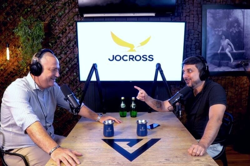 gerente-da-icatu-seguros-fala-sobre-a-importancia-do-seguro-de-vida-em-podcast