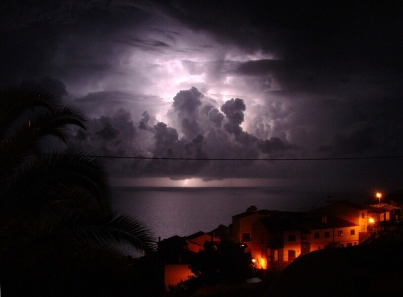 cnseg-e-inmet-firmam-parceria-para-divulgar-alertas-de-eventos-meteorologicos-severos